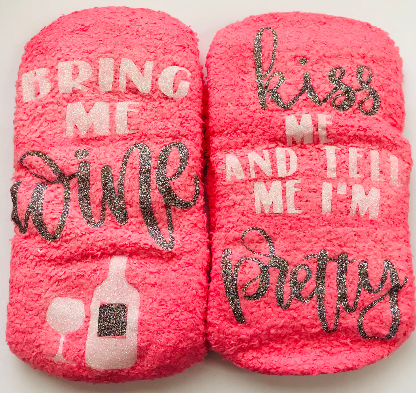 Kiss me and tell me I’m Pretty Socks