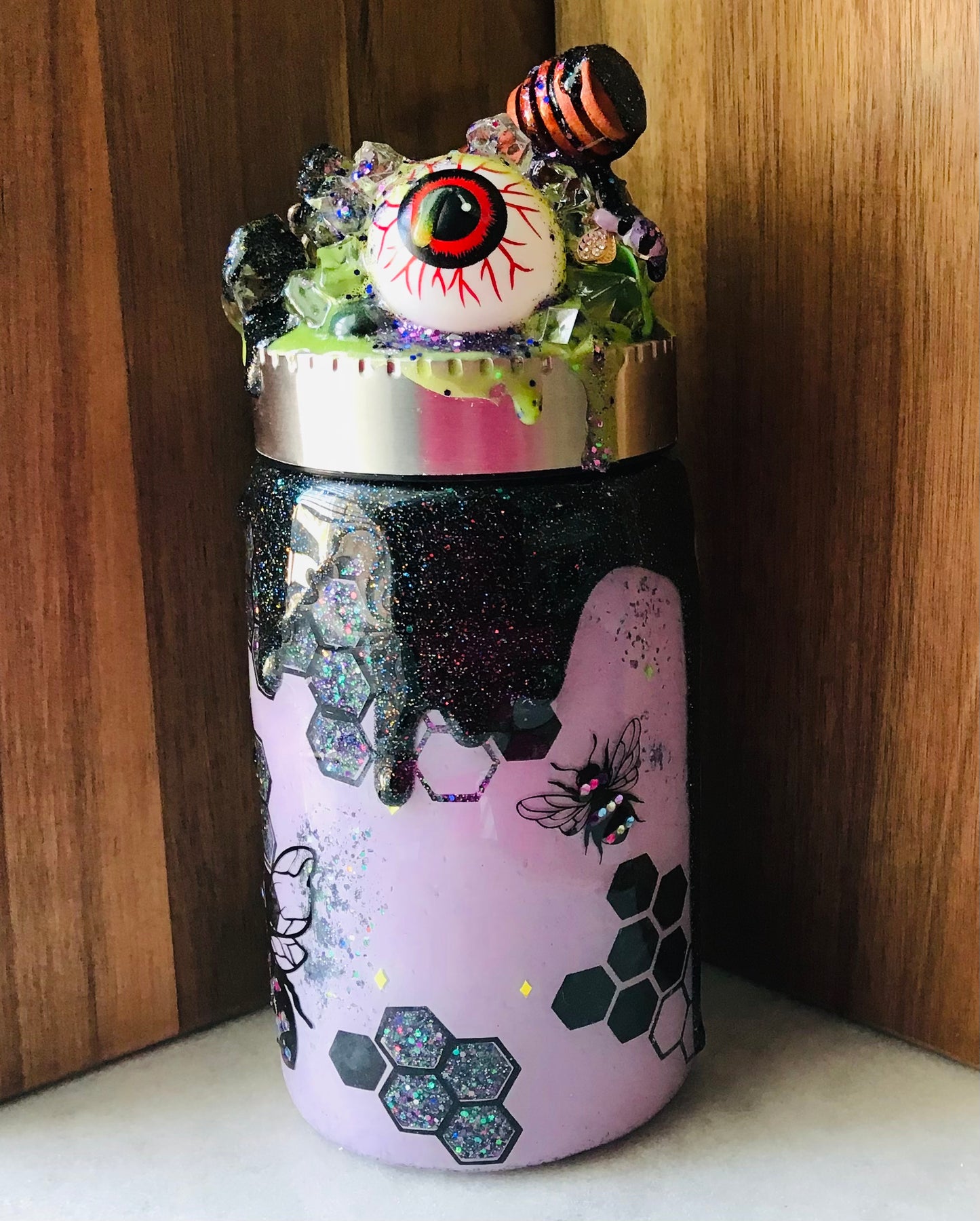 Spooky Glow in the Dark Bee Tumbler & Pen Set